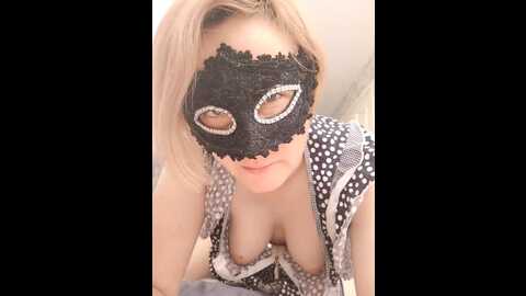 babymilf @ bongacams on 20230827