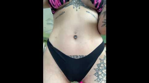 Media: lina_moore69 Bongacams 2023-08-28 11:00:00