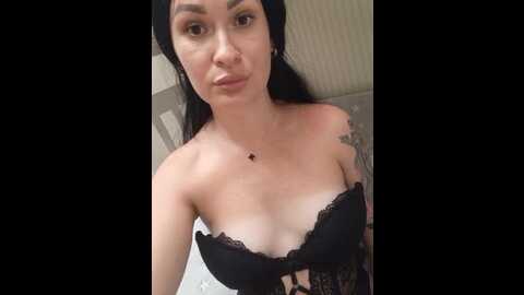 Media: helena27002 Bongacams 2023-08-29 01:42:00