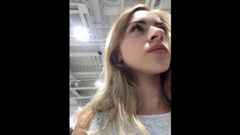 Media: _molly_mae_ Bongacams 2023-08-30 12:04:00
