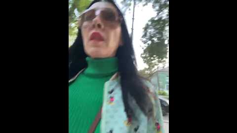 Media: karolinamilf Bongacams 2023-08-31 15:28:00