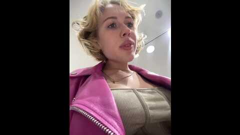 Media: likachkaa Bongacams 2023-09-01 18:28:00