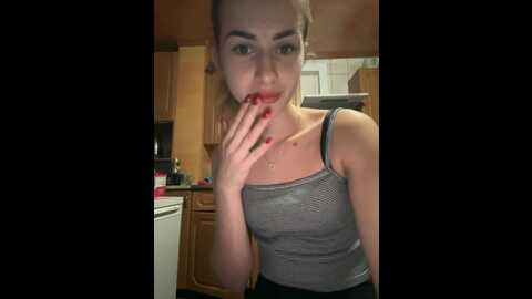 Media: _molly_mae_ Bongacams 2023-09-02 19:24:00