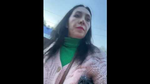 Media: karolinamilf Bongacams 2023-09-02 15:44:00