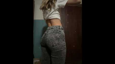 Media: _molly_mae_ Bongacams 2023-09-04 21:19:00