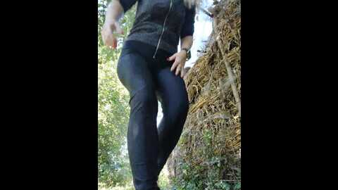 Media: lalili Bongacams 2023-09-04 09:46:00