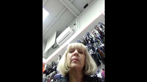 Media: mery8poppins Bongacams 2023-09-04 14:59:00