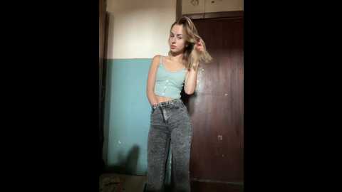 Media: _molly_mae_ Bongacams 2023-09-05 06:00:00