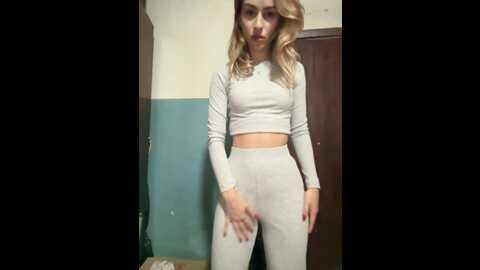 Media: _molly_mae_ Bongacams 2023-09-05 18:26:00