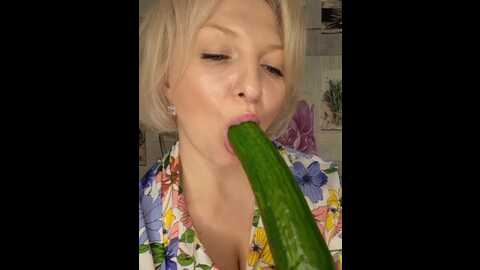 Media: anesteishen Bongacams 2023-09-05 18:36:00