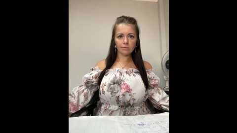 Media: 17alisa1717 Bongacams 2023-09-07 13:42:00
