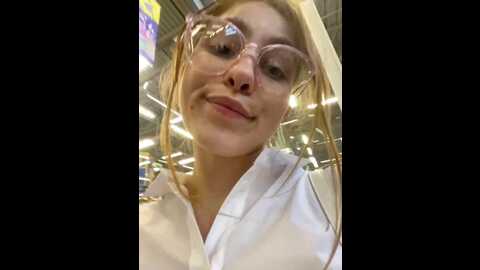 Media: adelaida1001 Bongacams 2023-09-09 12:40:00