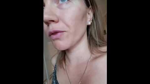 Media: alenushka888 Bongacams 2023-09-09 05:15:00