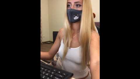 Media: girlsmesweet Bongacams 2023-09-11 17:06:00