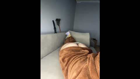 Media: milaa1998 Bongacams 2023-09-12 05:44:00