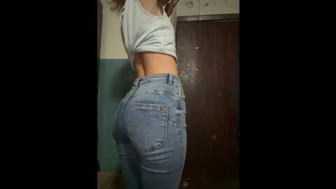 Media: _molly_mae_ Bongacams 2023-09-14 19:02:00