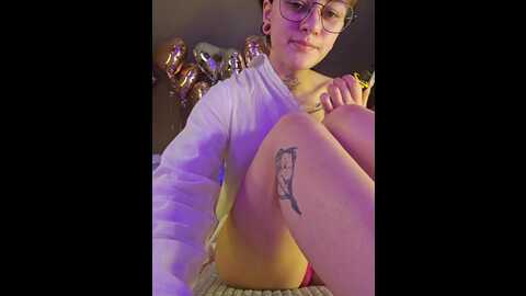 Media: lolymolly Bongacams 2023-09-15 15:26:00