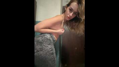 Media: _molly_mae_ Bongacams 2023-09-17 21:02:00