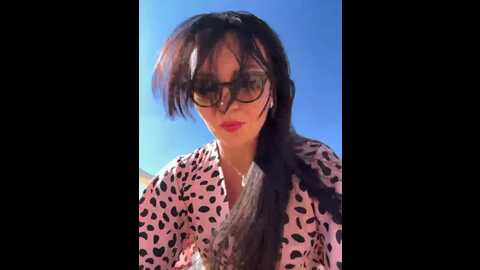 Media: divora Bongacams 2023-09-17 08:14:00