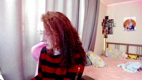 sabrina_magic @ bongacams on 20230917