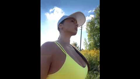 Media: sochnayaaa Bongacams 2023-09-17 14:12:00