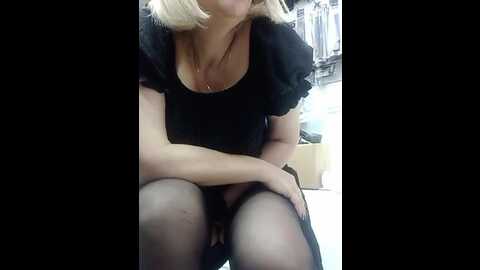 Media: mery8poppins Bongacams 2023-09-18 06:32:00