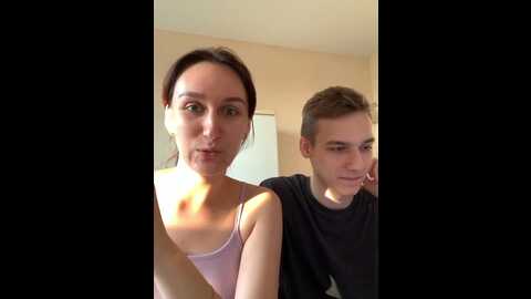 Media: sweet_peaches Bongacams 2023-09-18 14:28:00