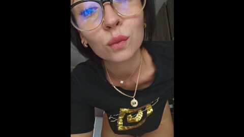 Media: aureliyxxx Bongacams 2023-09-21 06:10:00