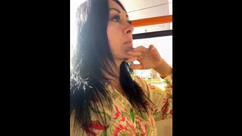 Media: karolinamilf Bongacams 2023-09-21 11:10:00