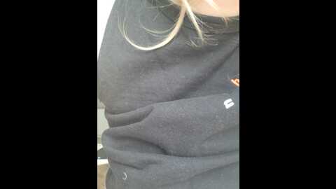 tutti_h @ bongacams on 20230922