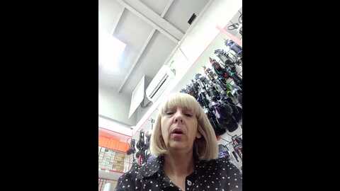 Media: mery8poppins Bongacams 2023-09-23 07:44:00