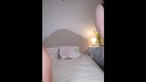 Media: her_girl Bongacams 2023-09-25 03:15:00
