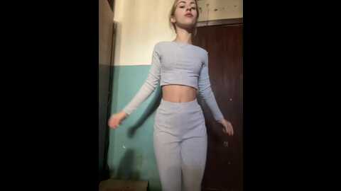 Media: _molly_mae_ Bongacams 2023-09-27 12:14:00