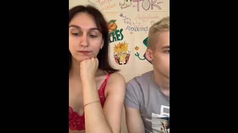 Media: sweet_peaches Bongacams 2023-09-27 14:14:00