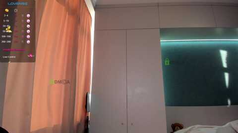 Media: _wowfox_ Bongacams 2023-09-28 14:45:00
