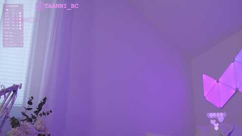 Media: taanni Bongacams 2023-09-28 06:32:00