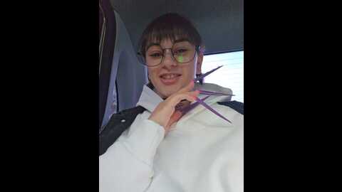 Media: lolymolly Bongacams 2023-09-29 04:32:00