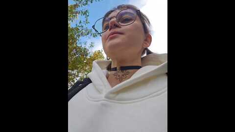 Media: lolymolly Bongacams 2023-09-29 05:08:00