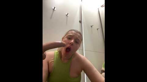 Media: jucielussie Bongacams 2023-09-30 12:00:00