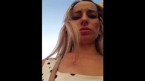 Media: marysiaxxx Bongacams 2023-09-30 13:18:00