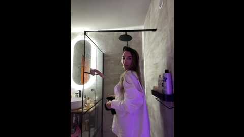 Media: amarulla Bongacams 2023-10-01 17:30:00