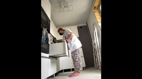 Media: milaa1998 Bongacams 2023-10-02 06:40:00