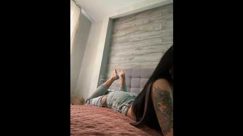 Media: sweetkira25 Bongacams 2023-10-04 09:42:00