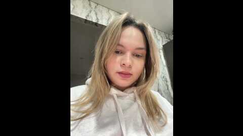 misskoss20 @ bongacams on 20231005