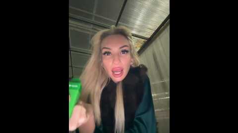 Media: goldpussy69 Bongacams 2023-10-06 18:38:00