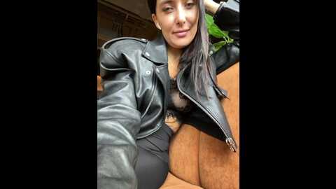 Media: linahelen Bongacams 2023-10-06 11:08:00