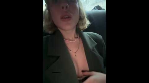 Media: likachkaa Bongacams 2023-10-07 14:48:00