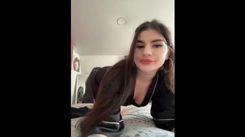 Media: _maybebaby_ Bongacams 2023-10-08 12:46:00