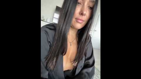 Media: linahelen Bongacams 2023-10-08 07:40:00