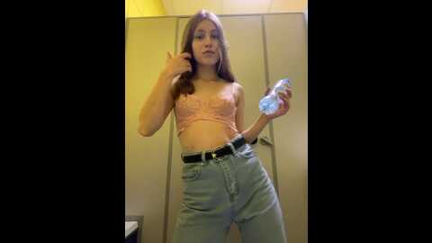 Media: adelaida1001 Bongacams 2023-10-09 06:18:00